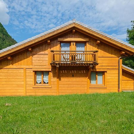 Chalet Aux 3 Biches Mieussy Bagian luar foto