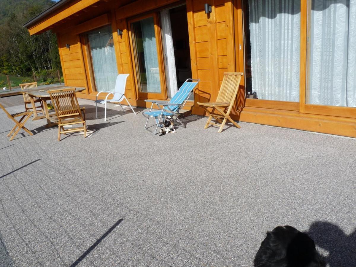 Chalet Aux 3 Biches Mieussy Bagian luar foto