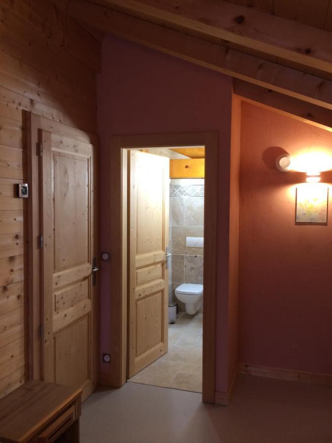 Chalet Aux 3 Biches Mieussy Bagian luar foto