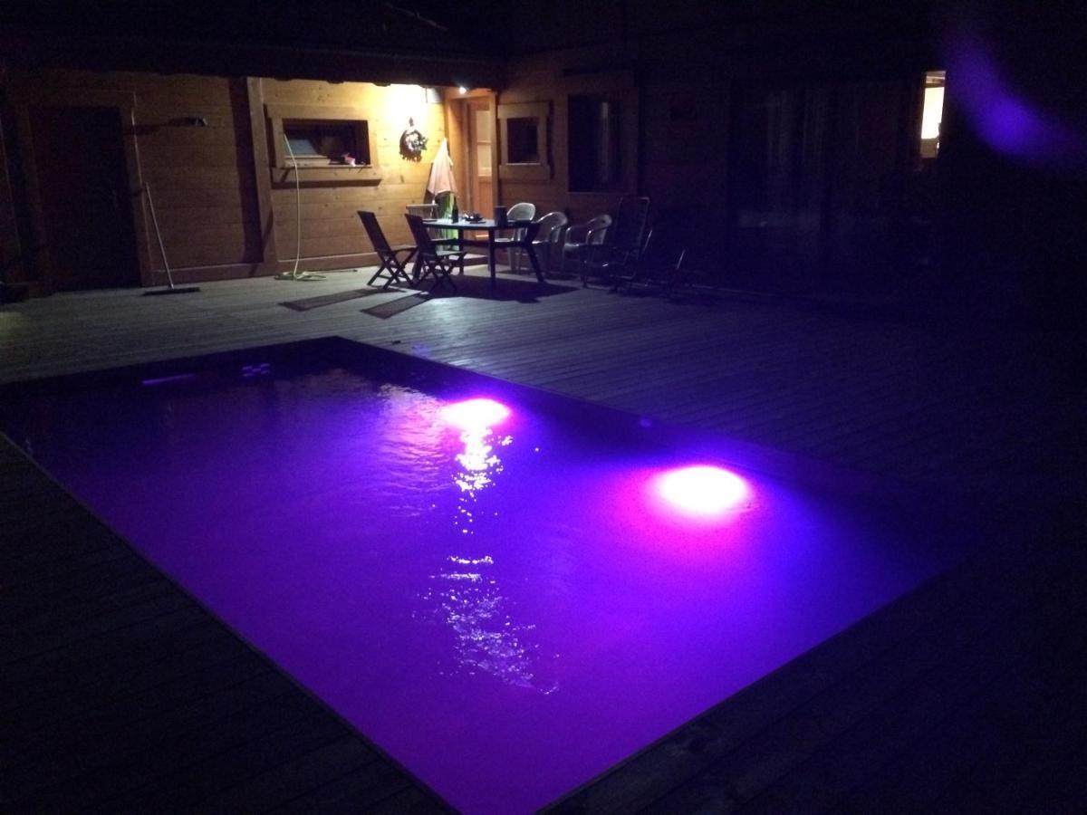 Chalet Aux 3 Biches Mieussy Bagian luar foto