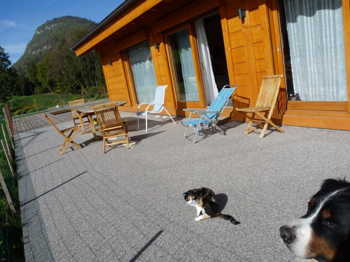 Chalet Aux 3 Biches Mieussy Bagian luar foto